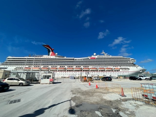 Carnival Sunrise and the Sailabration