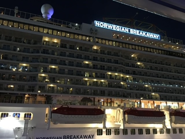 Norwegian Cruise Line: Breakaway vs Breakaway Plus