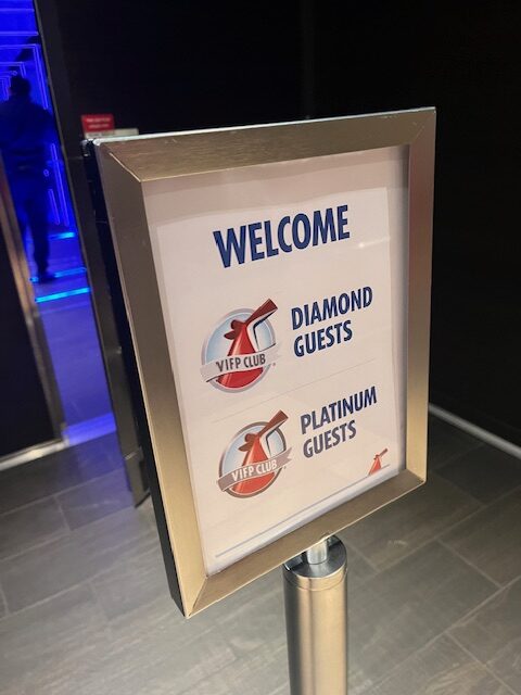 carnival cruise vifp club number